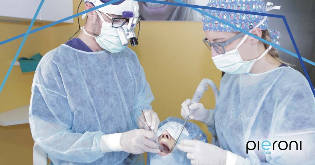 Impianto dentale: la miglior soluzione per tornare a sorridere! tornare a sorridere | Studio dentistico Pieroni | Dentista a Milano Porta Venezia e Paina di Giussano|tornare a sorridere | Studio dentistico Pieroni | impianto dentale Porta Venezia | Dentista a Milano Porta Venezia e Paina di Giussano|tornare a sorridere | Studio dentistico Pieroni | impianto dentale Milano Porta Venezia | Dentista a Milano Porta Venezia e Paina di Giussano|come avere un sorriso smagliante | Dentista a Milano Porta Venezia e Paina di Giussano|come avere un sorriso smagliante | Dentista a Milano Porta Venezia e Paina di Giussano|come avere un sorriso smagliante | Dentista a Milano Porta Venezia e Paina di Giussano
